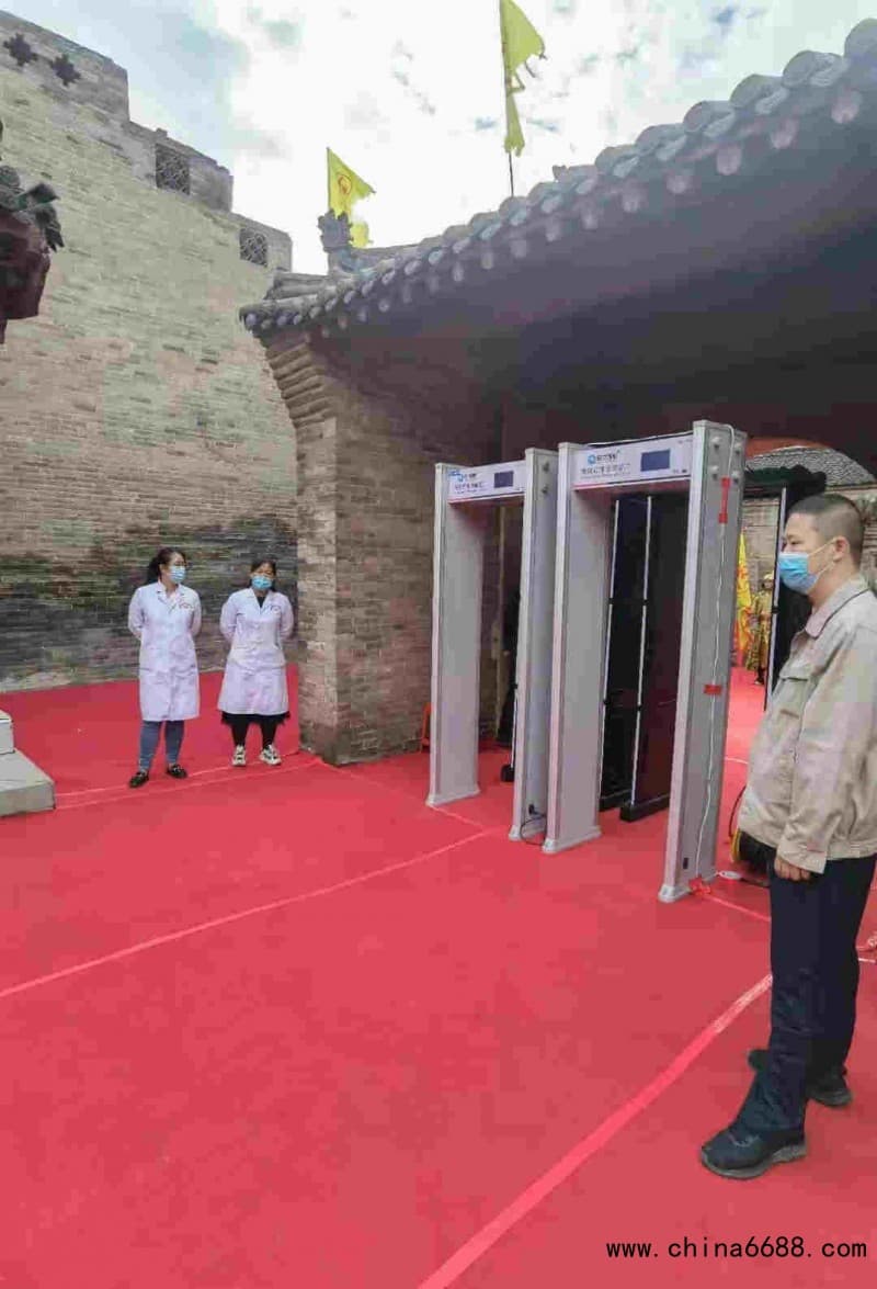点击打开原图 测温门10